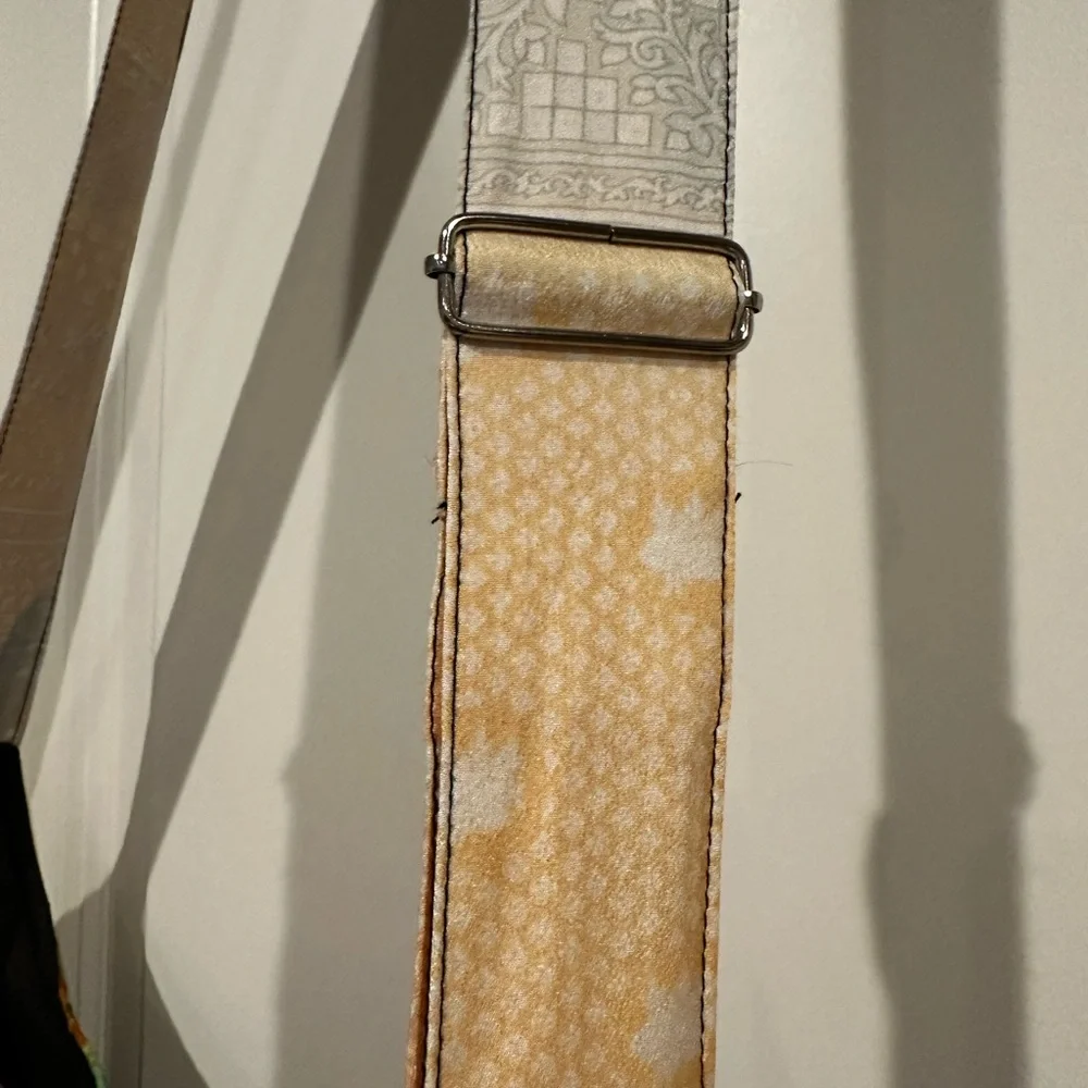 Beni Colorful Patchwork Shoulder Bag - Picture 5 of 5
